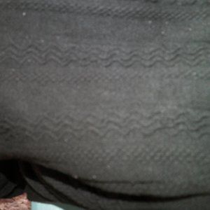 Black designed stretch tights